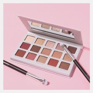 Beauty Creations 15-Shade Eyeshadow Palette